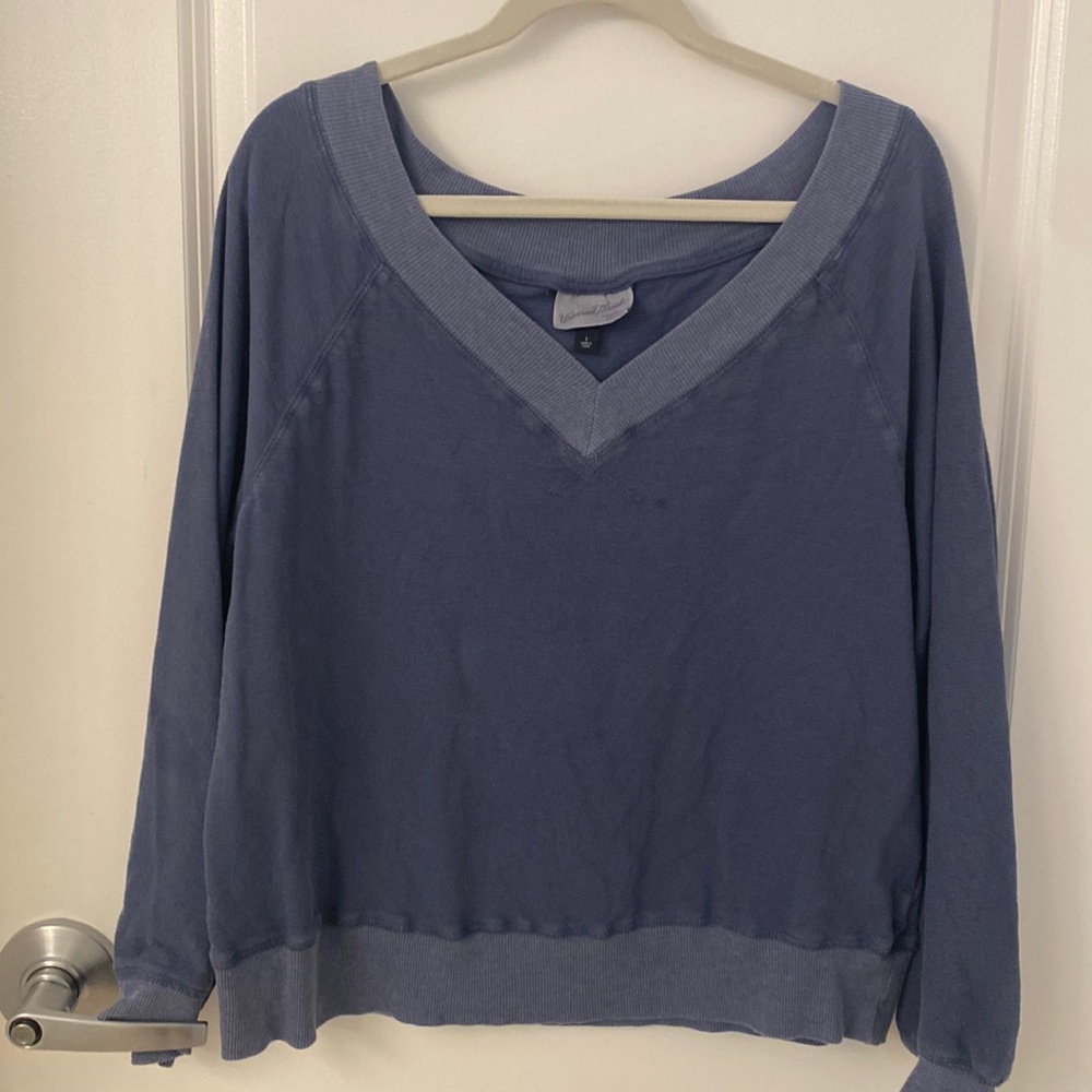 Navy Sweater V-Neck